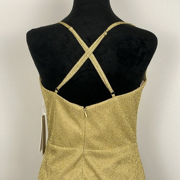 43 Gold spaghetti strap dress with a slit - Picture 6 of 7